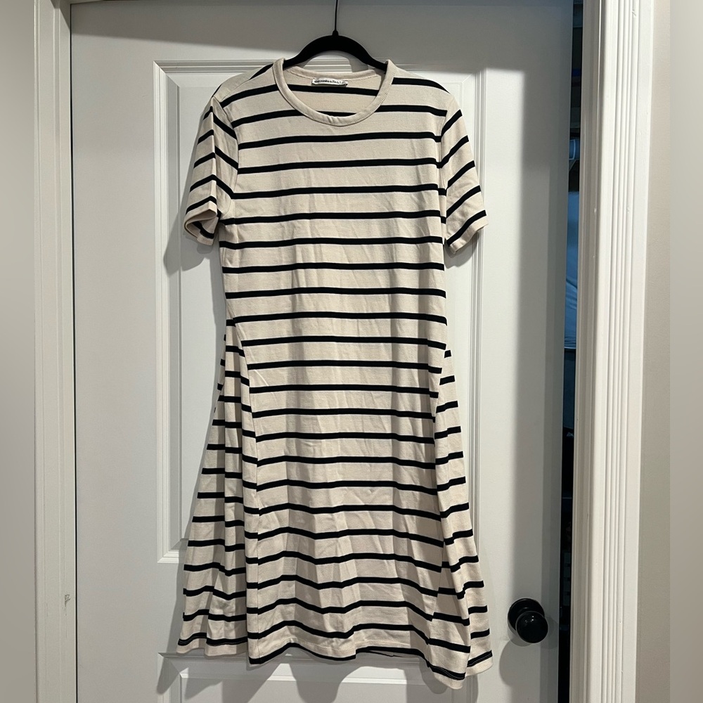 Abercrombie T- Shirt Knit Maxi Dress